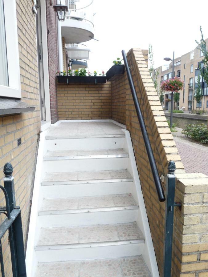 Bij Paul In Almere Ngoại thất bức ảnh